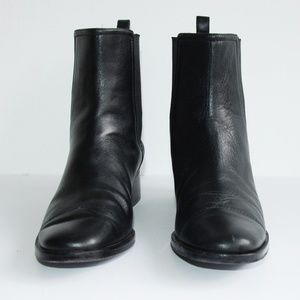 Size US 8.5 / Lands' End Cowboy Booties